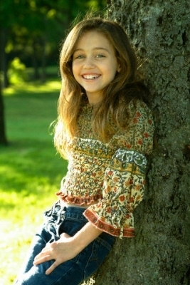 miley-cyrus-childhood-pictures-childhood-images.blog.com-(13)